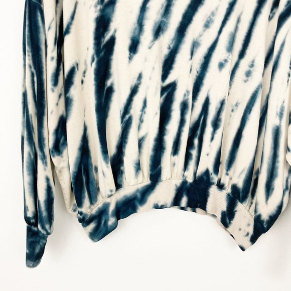 Young Fabulous & Broke Juliette Tie Dye Oversized Sweatshirt Size M Blue Safari - Picture 4 of 8